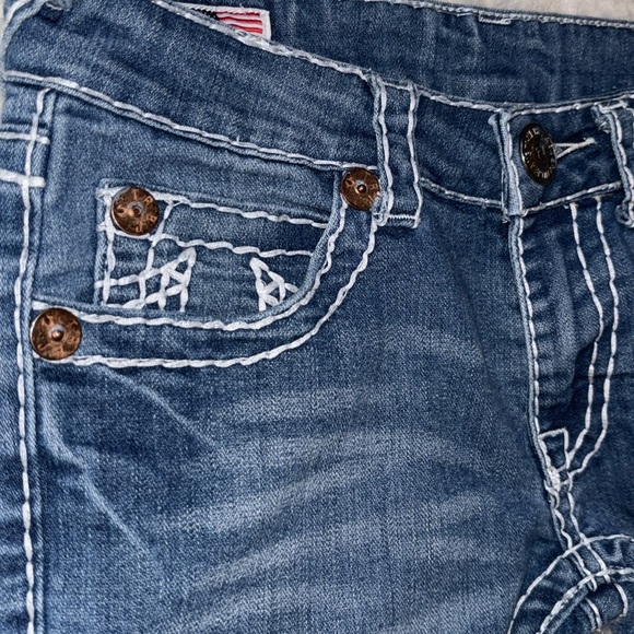 True Religion 🧲 Joey Low-Rise Distressed Thick Stitch Jeans, Size 27 - Picture 6 of 16